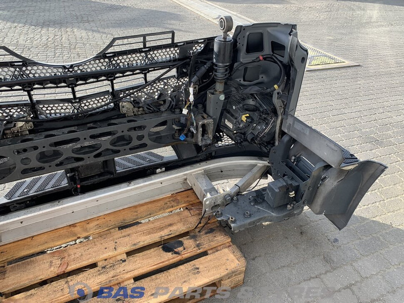 Mercedes-Benz Antos MP4 Bumper Mercedes A 960 310 23 22 - Бампер для Грузовиков: фото 4 Mercedes-Benz Antos MP4 Bumper Mercedes A 960 310 23 22 - Бампер для Грузовиков: фото 4