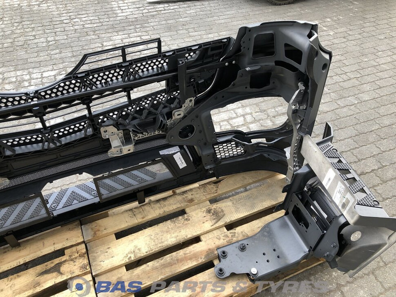 Mercedes-Benz Antos MP4 Bumper Mercedes A 960 880 16 90 - Бампер для Грузовиков: фото 5 Mercedes-Benz Antos MP4 Bumper Mercedes A 960 880 16 90 - Бампер для Грузовиков: фото 5