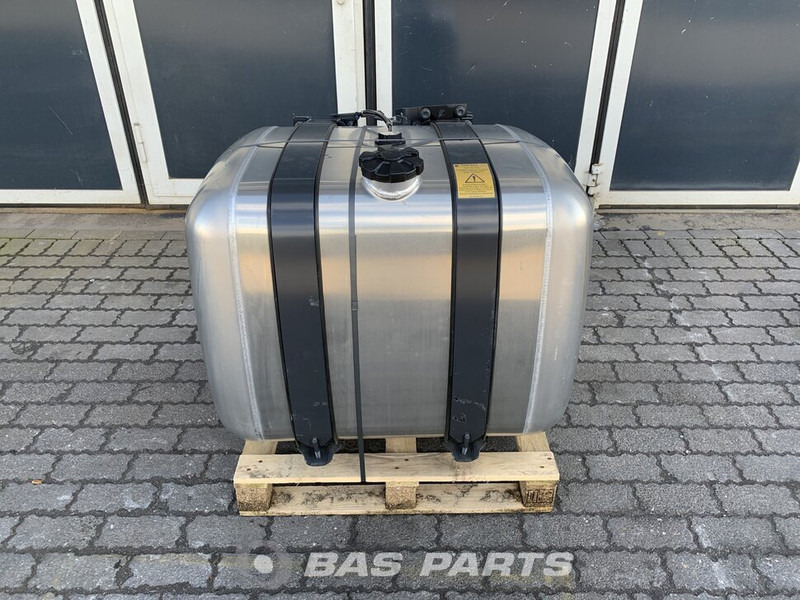 Mercedes-Benz Brandstoftank Mercedes 360 Liter A 960 470 51 04 - Топливный бак для Грузовиков: фото 1 Mercedes-Benz Brandstoftank Mercedes 360 Liter A 960 470 51 04 - Топливный бак для Грузовиков: фото 1