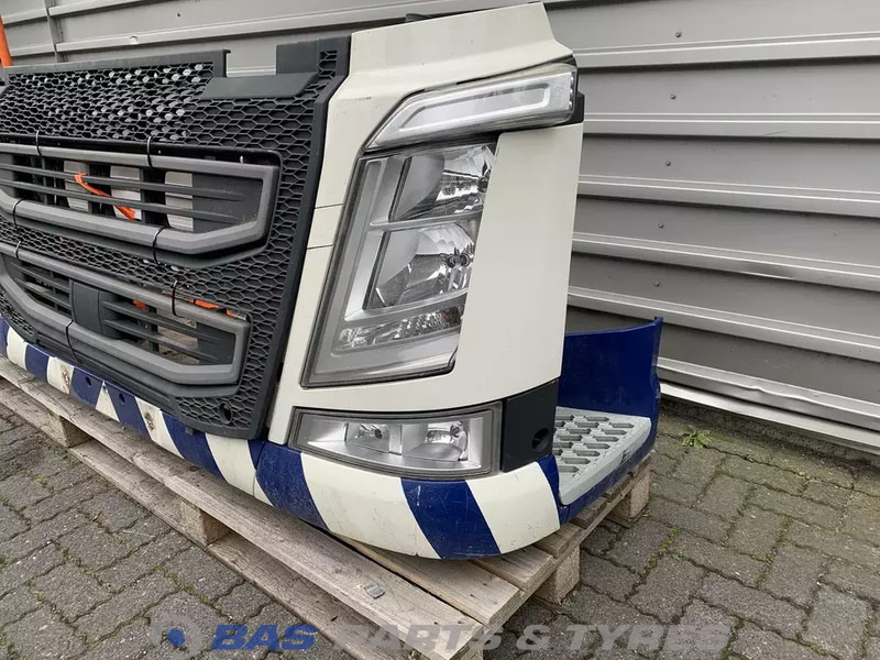 Volvo FH4 - Бампер для Грузовиков: фото 2 Volvo FH4 - Бампер для Грузовиков: фото 2
