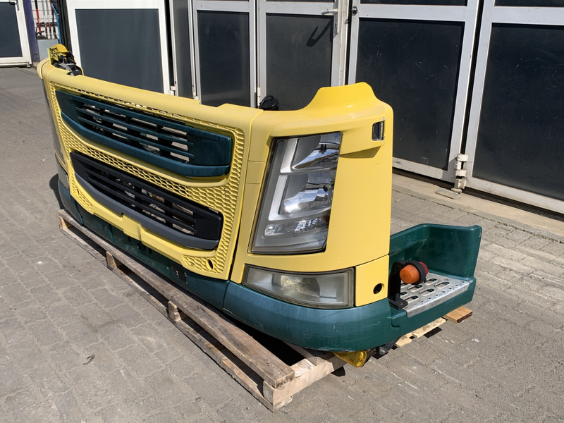 Volvo FM4 - Бампер для Грузовиков: фото 2 Volvo FM4 - Бампер для Грузовиков: фото 2