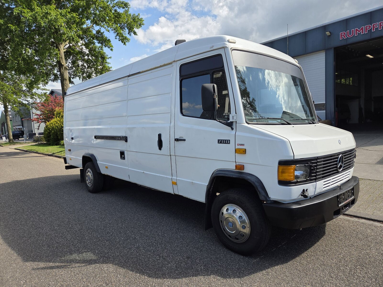 Mercedes-Benz 711D Vario Ecovan (1986) gesloten bestelwagen - Цельнометаллический фургон: фото 3 Mercedes-Benz 711D Vario Ecovan (1986) gesloten bestelwagen - Цельнометаллический фургон: фото 3