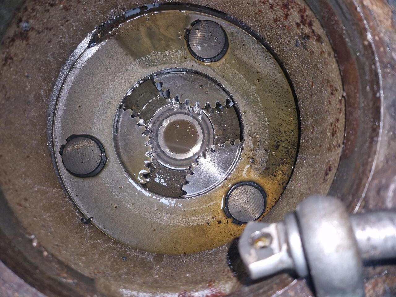 REDUCTOR DE GIRO LIEBHERR R964B - Трансмиссия для Строительной техники: фото 3 REDUCTOR DE GIRO LIEBHERR R964B - Трансмиссия для Строительной техники: фото 3