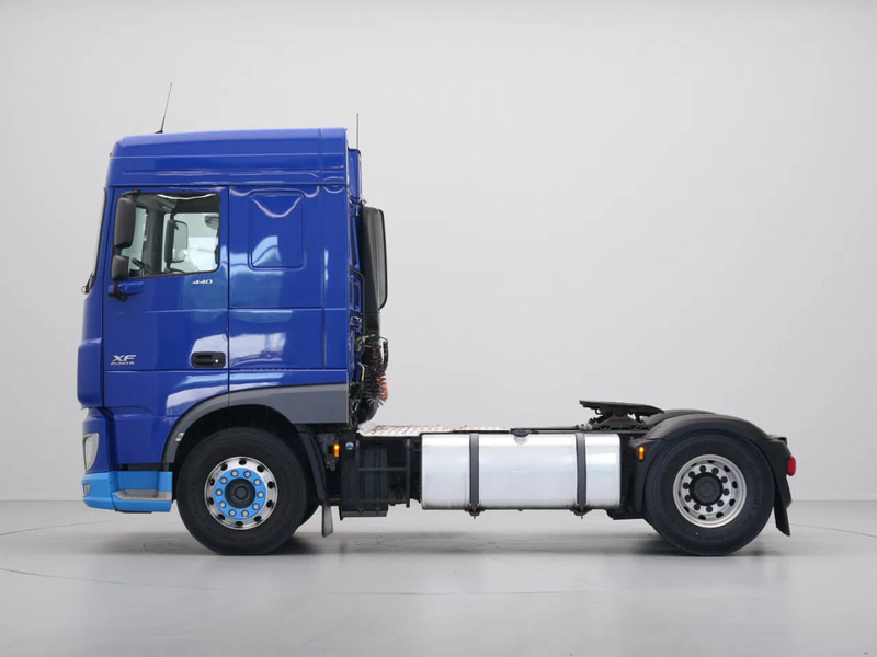 DAF XF 440 FT, Space Cab, PTO - Тягач: фото 2 DAF XF 440 FT, Space Cab, PTO - Тягач: фото 2
