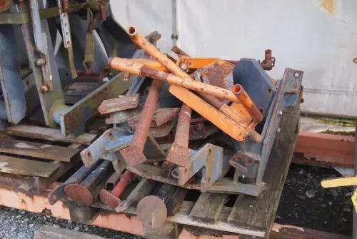 Ładowacz czołowy Tur do ciągnika MF NW JD CLAAS RENAULT - Фронтальный погрузчик для трактора: фото 5 Ładowacz czołowy Tur do ciągnika MF NW JD CLAAS RENAULT - Фронтальный погрузчик для трактора: фото 5