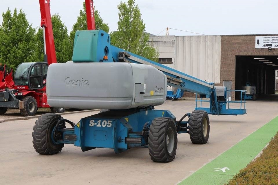Genie S105 - Телескопический подъемник: фото 4 Genie S105 - Телескопический подъемник: фото 4