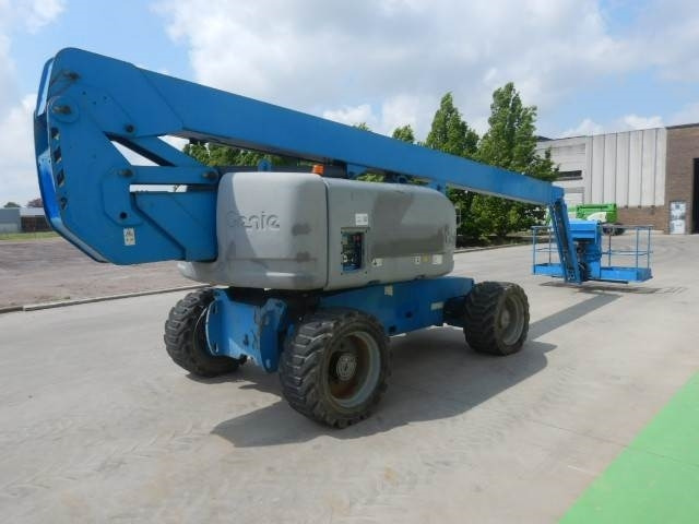 Genie Z80-60RT  - Коленчатый подъемник: фото 4 Genie Z80-60RT  - Коленчатый подъемник: фото 4