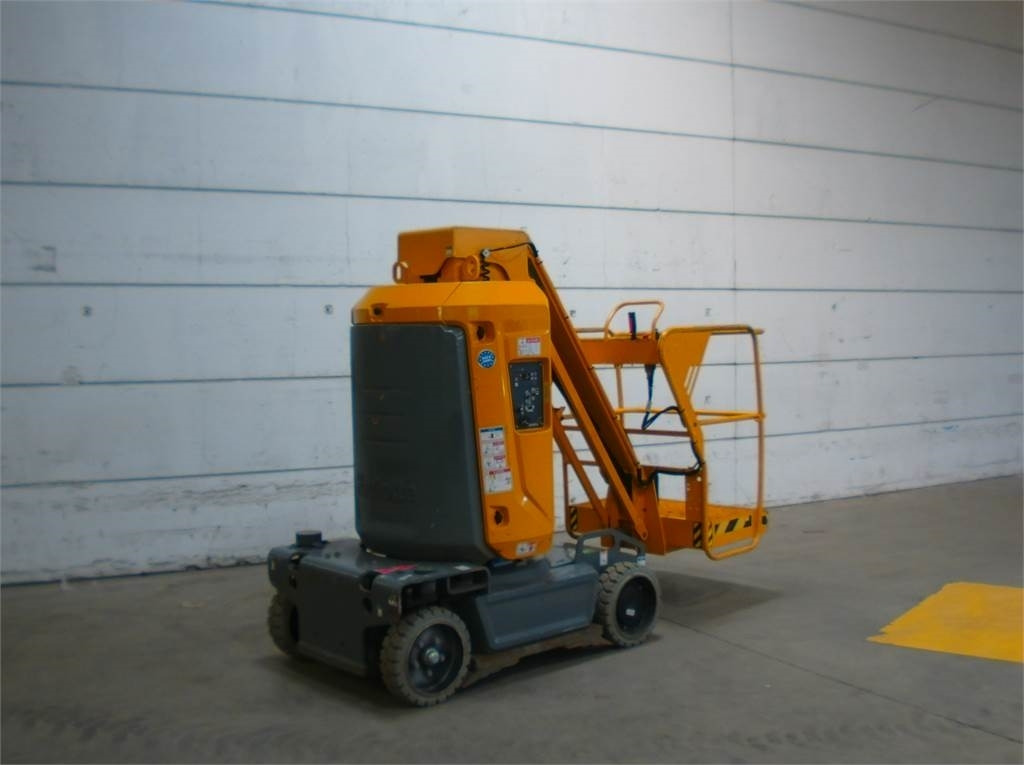 Haulotte STAR 10 - Вертикальный мачтовый подъемник: фото 4 Haulotte STAR 10 - Вертикальный мачтовый подъемник: фото 4