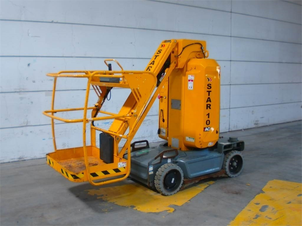 Haulotte STAR 10 - Вертикальный мачтовый подъемник: фото 2 Haulotte STAR 10 - Вертикальный мачтовый подъемник: фото 2