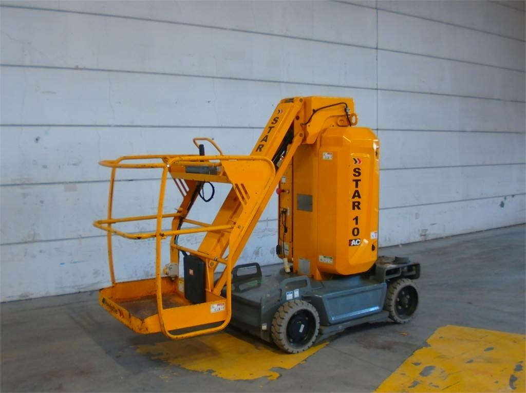 Haulotte STAR 10 - Вертикальный мачтовый подъемник: фото 2 Haulotte STAR 10 - Вертикальный мачтовый подъемник: фото 2