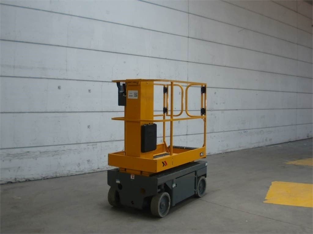 Haulotte STAR 6 - Вертикальный мачтовый подъемник: фото 4 Haulotte STAR 6 - Вертикальный мачтовый подъемник: фото 4