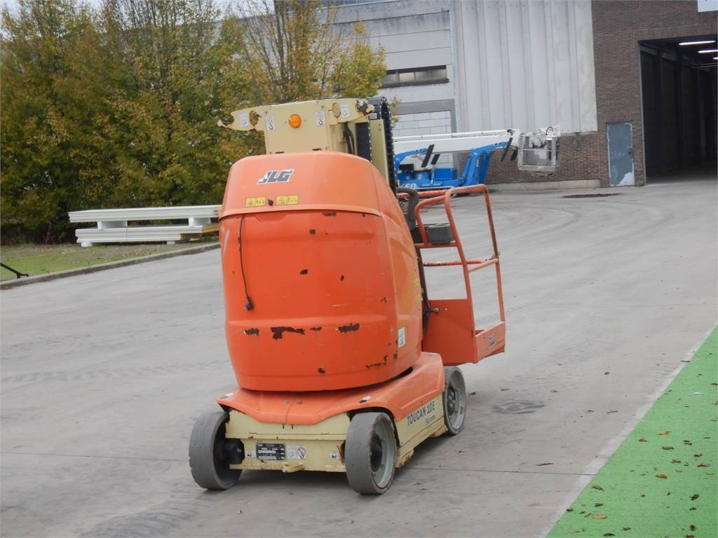 JLG Toucan 10E - Вертикальный мачтовый подъемник: фото 4 JLG Toucan 10E - Вертикальный мачтовый подъемник: фото 4