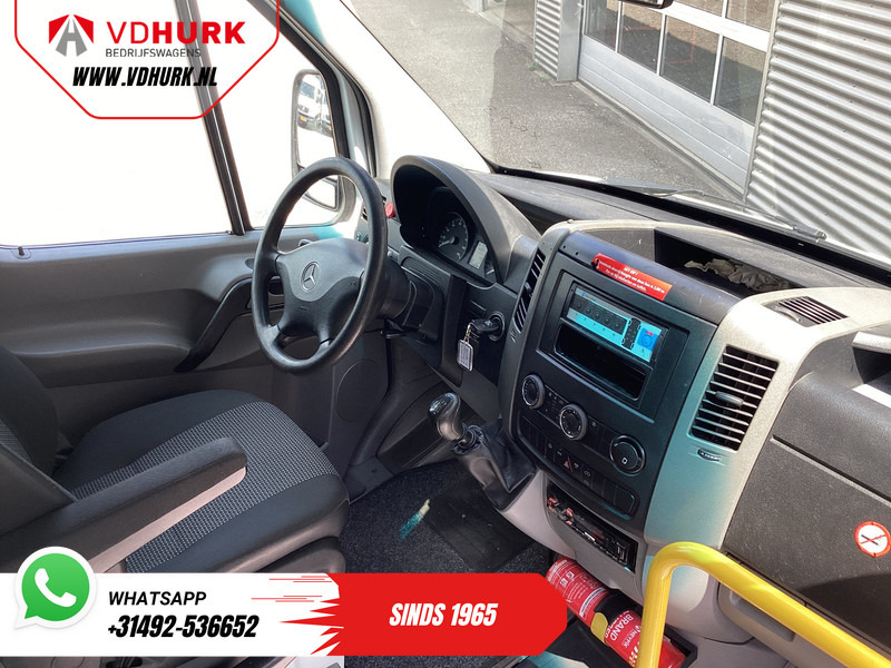 Mercedes-Benz Sprinter 313 2.2 CDI L2H2 €9922 Incl. BTW BPM VRIJ! EXPORT Combi/ 9 Persoons/ Kombi/ 9P/ Airco/ Rolstoellift - Микроавтобус, Пассажирский фургон: фото 3 Mercedes-Benz Sprinter 313 2.2 CDI L2H2 €9922 Incl. BTW BPM VRIJ! EXPORT Combi/ 9 Persoons/ Kombi/ 9P/ Airco/ Rolstoellift - Микроавтобус, Пассажирский фургон: фото 3
