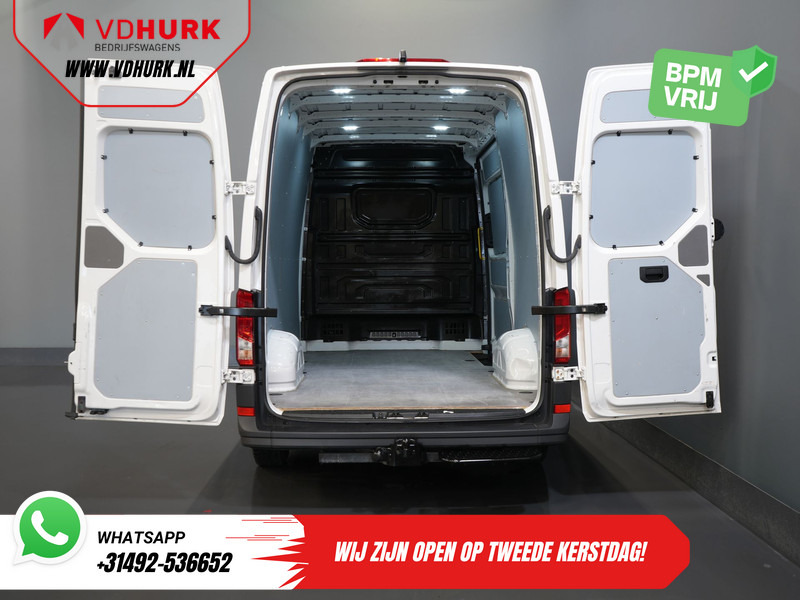 Volkswagen Crafter 35 2.0 TDI 140 pk DSG Aut. L3H3 BPM VRIJ! Carplay/ Camera/ Cruise/ Trekhaak/ Betimmerd/ Airco - Цельнометаллический фургон: фото 5 Volkswagen Crafter 35 2.0 TDI 140 pk DSG Aut. L3H3 BPM VRIJ! Carplay/ Camera/ Cruise/ Trekhaak/ Betimmerd/ Airco - Цельнометаллический фургон: фото 5