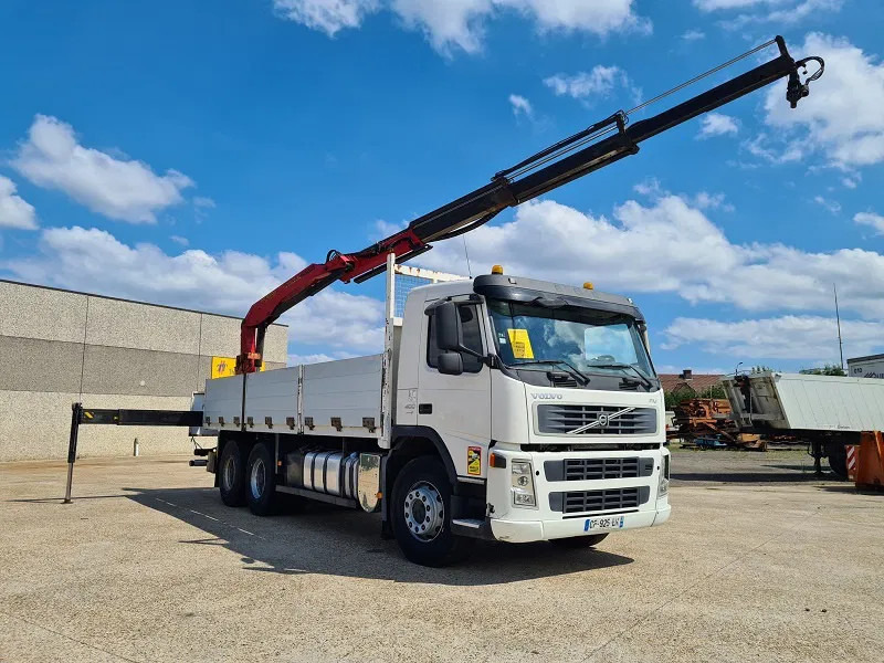 Volvo FM 400 - Автоманипулятор: фото 1 Volvo FM 400 - Автоманипулятор: фото 1