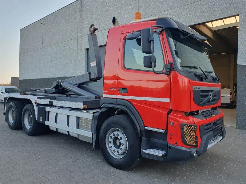 Volvo FMX 420 - Крюковой мультилифт: фото 1 Volvo FMX 420 - Крюковой мультилифт: фото 1