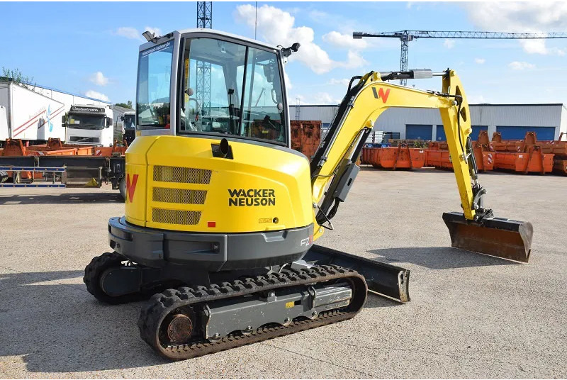 WACKER NEUSON Neuson Wacker 4 TON EZ36 -stock id104 - Мини-экскаватор: фото 1 WACKER NEUSON Neuson Wacker 4 TON EZ36 -stock id104 - Мини-экскаватор: фото 1