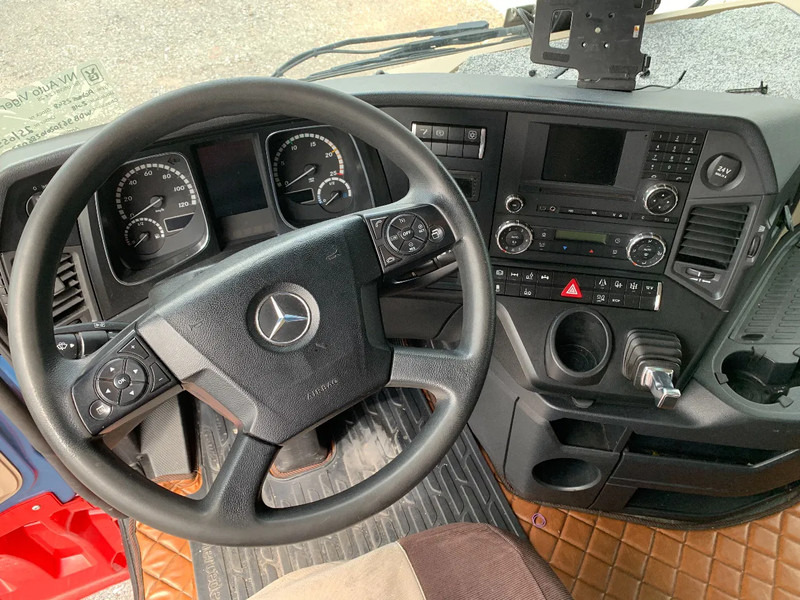 Mercedes-Benz Actros 2548 6X2 + Aanhanger*Palfinger crane*Cruise control*Airco* - Тентованный грузовик, Автоманипулятор: фото 3 Mercedes-Benz Actros 2548 6X2 + Aanhanger*Palfinger crane*Cruise control*Airco* - Тентованный грузовик, Автоманипулятор: фото 3