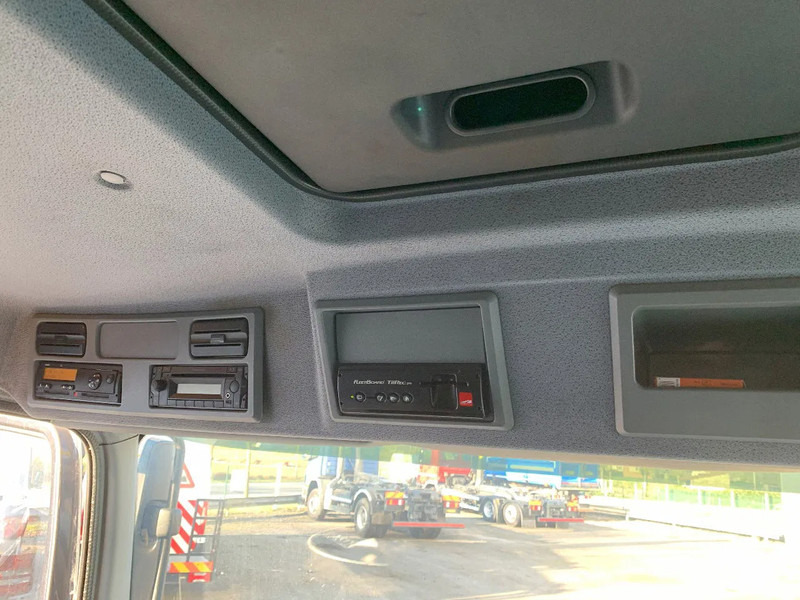 Mercedes-Benz Atego 1018 KOELING*Cruise control*Airconditioning*Geveerde bestuurdersstoel* - Грузовик с закрытым кузовом: фото 4 Mercedes-Benz Atego 1018 KOELING*Cruise control*Airconditioning*Geveerde bestuurdersstoel* - Грузовик с закрытым кузовом: фото 4