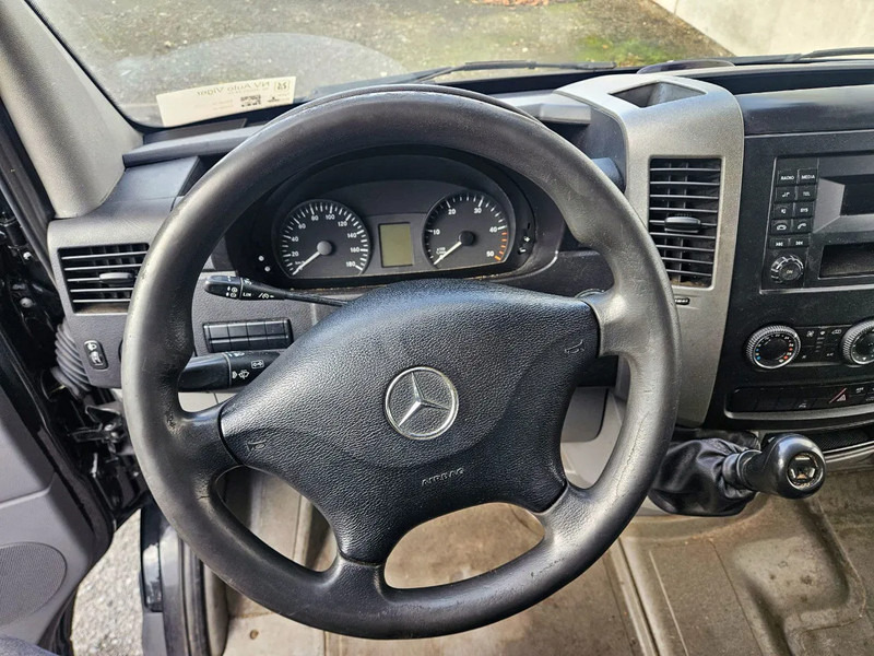 Mercedes-Benz Sprinter 313 - Фургон-рефрижератор: фото 4 Mercedes-Benz Sprinter 313 - Фургон-рефрижератор: фото 4