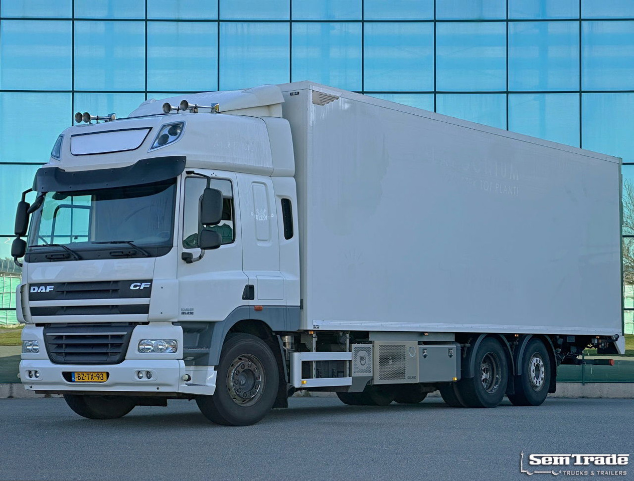 DAF CF 85.410 Heiwo Isolated BOX TRS Cooling 3000 KG. Tail Lift Airco TOP Condit - Рефрижератор: фото 1 DAF CF 85.410 Heiwo Isolated BOX TRS Cooling 3000 KG. Tail Lift Airco TOP Condit - Рефрижератор: фото 1