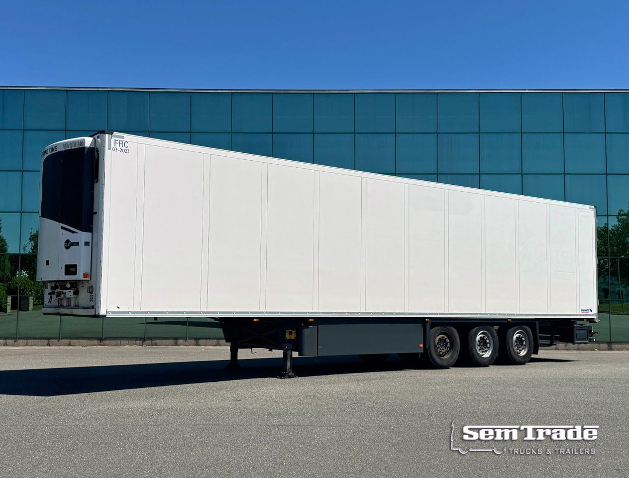 Schmitz Cargobull SCBS3B Thermo King SLXi300 Only 6.822 Hours Thick Roof Disc Brakes NEW TUV - Полуприцеп-рефрижератор: фото 1 Schmitz Cargobull SCBS3B Thermo King SLXi300 Only 6.822 Hours Thick Roof Disc Brakes NEW TUV - Полуприцеп-рефрижератор: фото 1