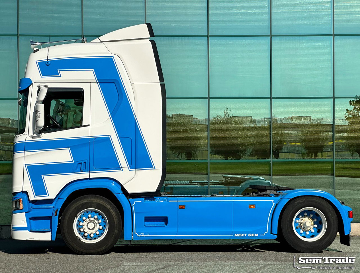 Scania R450 NGS Full AIR Retarder Full Spoiler 2X Tanks Super Condition Belgium-Truck - Тягач: фото 2 Scania R450 NGS Full AIR Retarder Full Spoiler 2X Tanks Super Condition Belgium-Truck - Тягач: фото 2