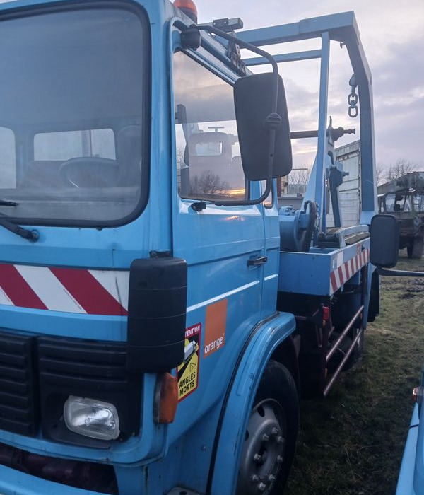 Camion Porte tourets Renault ,Iveco ,etc - Портальный бункеровоз: фото 4 Camion Porte tourets Renault ,Iveco ,etc - Портальный бункеровоз: фото 4