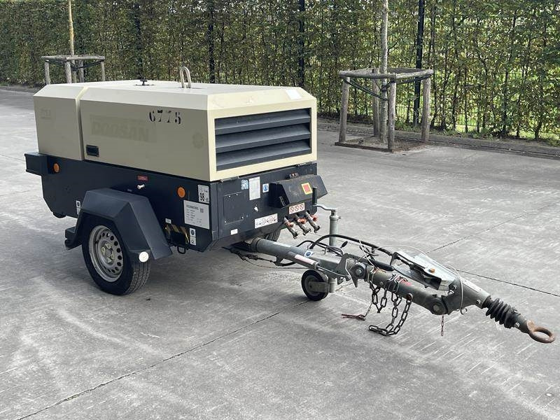 Doosan 7 / 53 - Воздушный компрессор: фото 3 Doosan 7 / 53 - Воздушный компрессор: фото 3