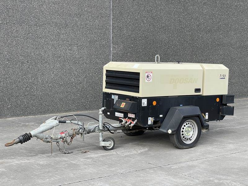 Doosan 7 / 53 - Воздушный компрессор: фото 1 Doosan 7 / 53 - Воздушный компрессор: фото 1