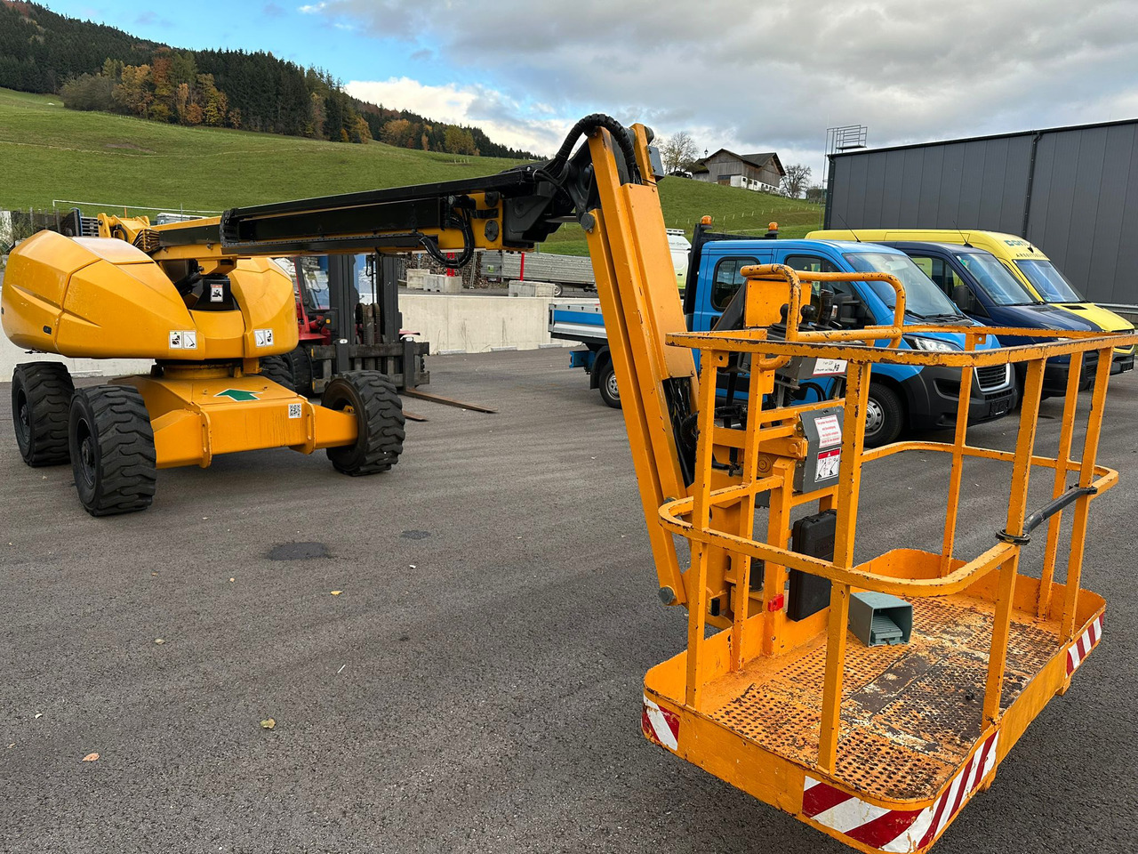 HAULOTTE H16TPX - Телескопический подъемник: фото 2 HAULOTTE H16TPX - Телескопический подъемник: фото 2