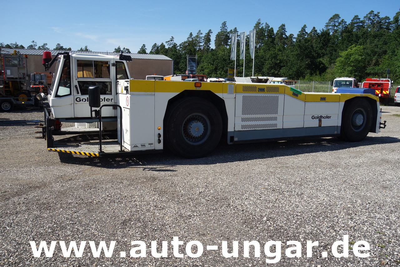 GOLDHOFER AST-1 A500 Baujahr 1999 Push-Back towbarless Pushback Liebherr used GSE - Аэродромный тягач: фото 4 GOLDHOFER AST-1 A500 Baujahr 1999 Push-Back towbarless Pushback Liebherr used GSE - Аэродромный тягач: фото 4