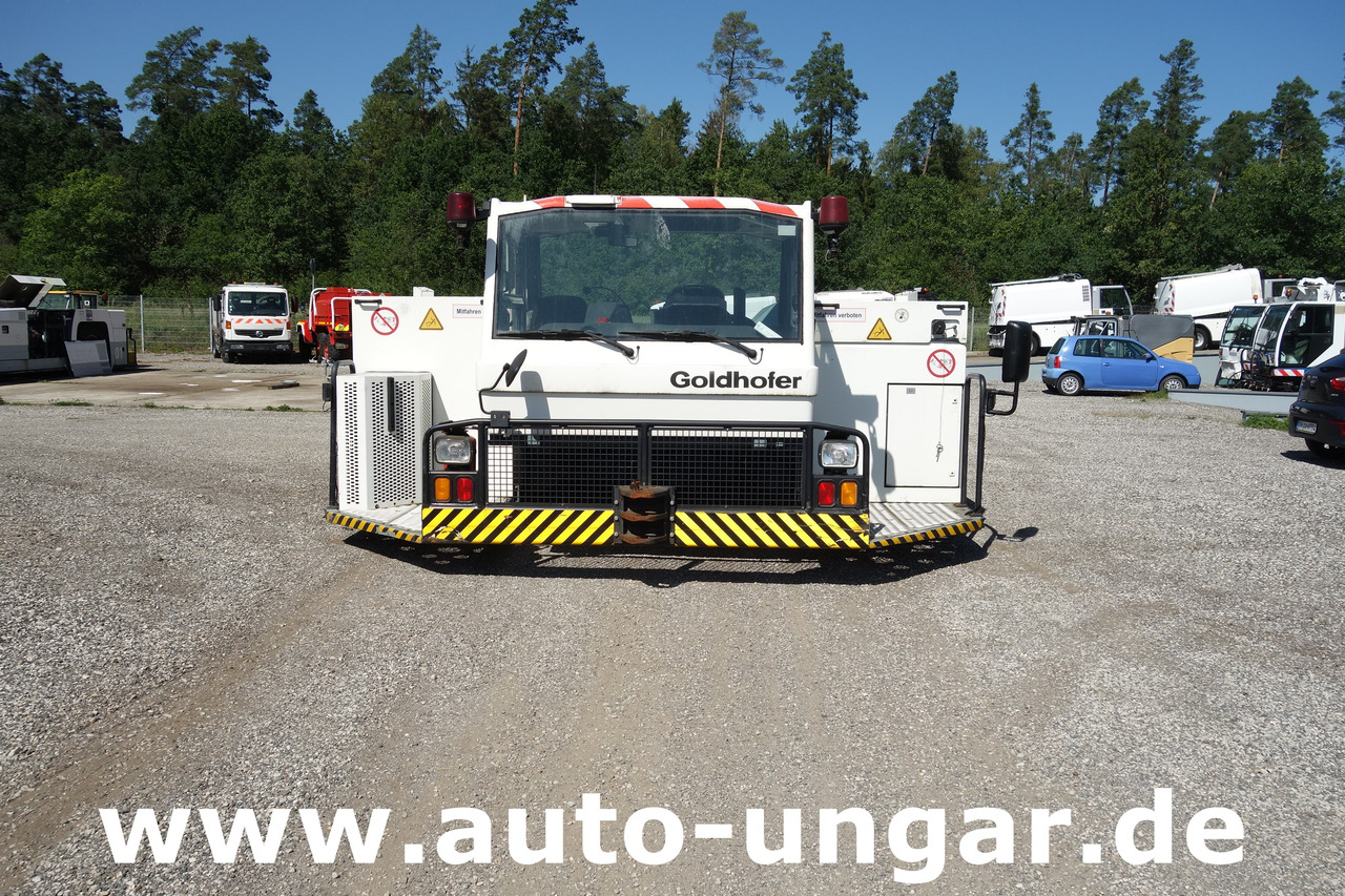 GOLDHOFER AST-1 A500 Baujahr 1999 Push-Back towbarless Pushback Liebherr used GSE - Аэродромный тягач: фото 2 GOLDHOFER AST-1 A500 Baujahr 1999 Push-Back towbarless Pushback Liebherr used GSE - Аэродромный тягач: фото 2