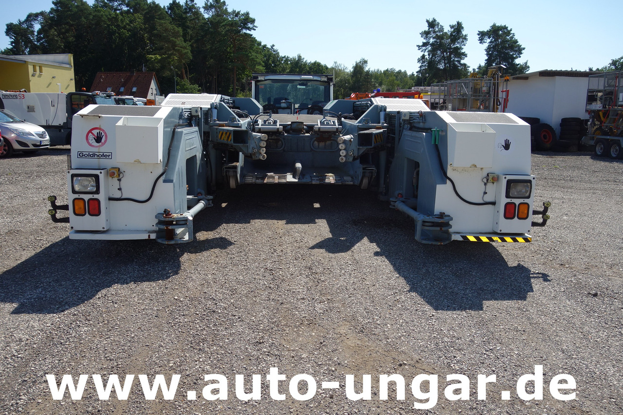 Аэродромный тягач GOLDHOFER AST-1 A500 Baujahr 1999 Push-Back towbarless Pushback Liebherr used GSE: фото 7 Аэродромный тягач GOLDHOFER AST-1 A500 Baujahr 1999 Push-Back towbarless Pushback Liebherr used GSE: фото 7