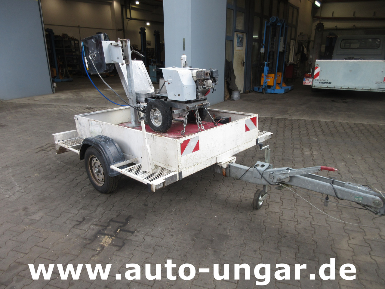 Graco Zebra 5 Airless Traceuse Markiermaschine Roadmarking Machine mit Trailer Hofmann - Асфальтоукладочная техника: фото 4 Graco Zebra 5 Airless Traceuse Markiermaschine Roadmarking Machine mit Trailer Hofmann - Асфальтоукладочная техника: фото 4