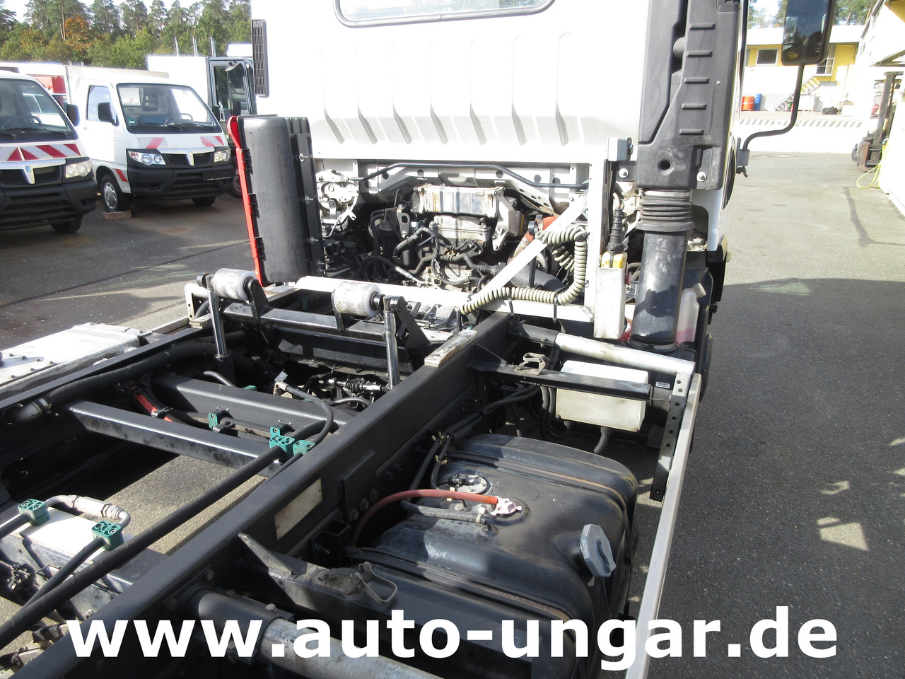 Мусоровоз Isuzu NPR 75 Müllwagen Provence Benne - Faun Lifter Presse Kipper Trittbrett Bj 12: фото 24