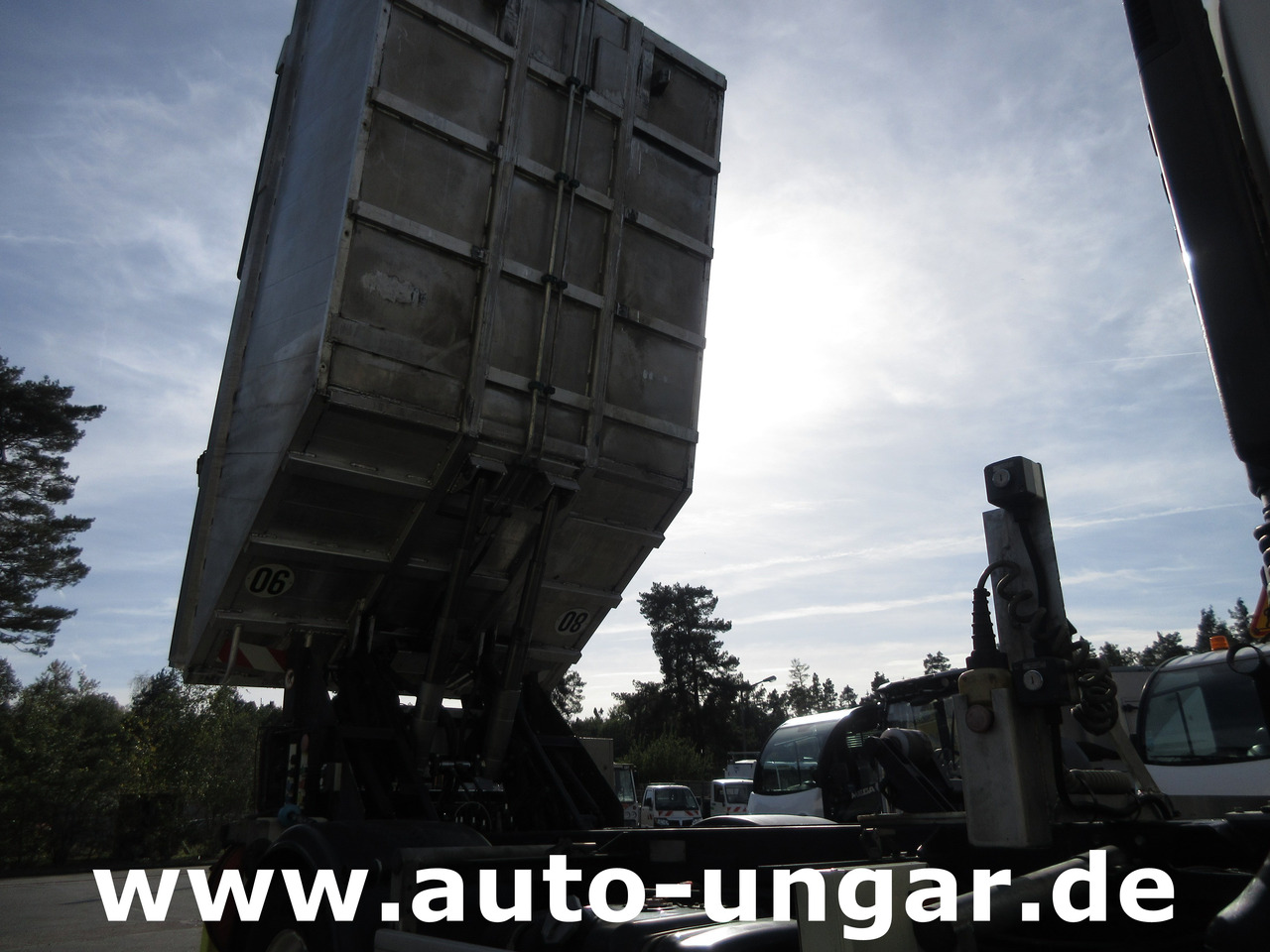 Мусоровоз Isuzu NPR 75 Müllwagen Provence Benne - Faun Lifter Presse Kipper Trittbrett Bj 12: фото 22