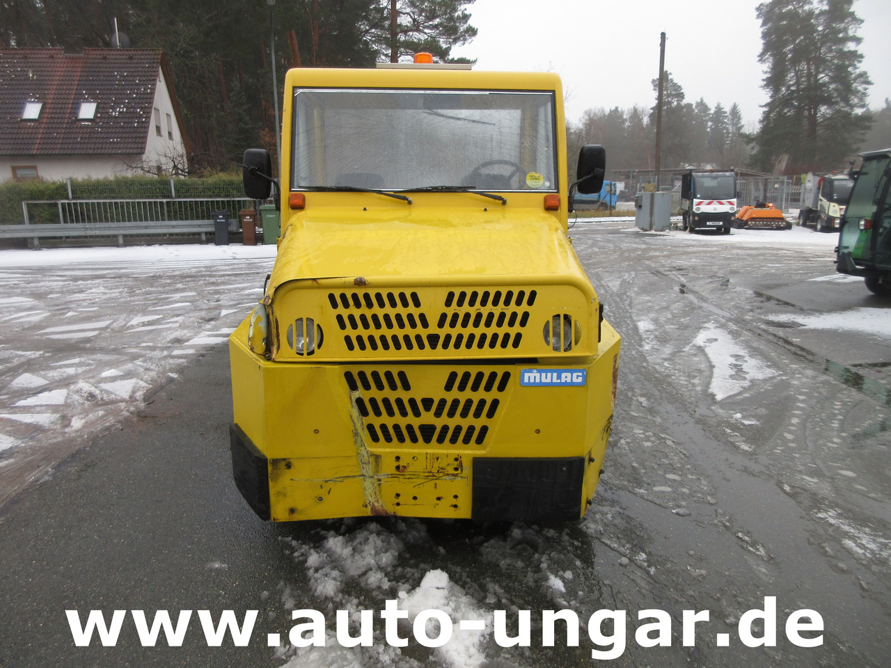 MULAG Comet 6D Baujahr 2015 Gepäckschlepper Pushback Deutz Diesel - Багажный тягач: фото 2 MULAG Comet 6D Baujahr 2015 Gepäckschlepper Pushback Deutz Diesel - Багажный тягач: фото 2