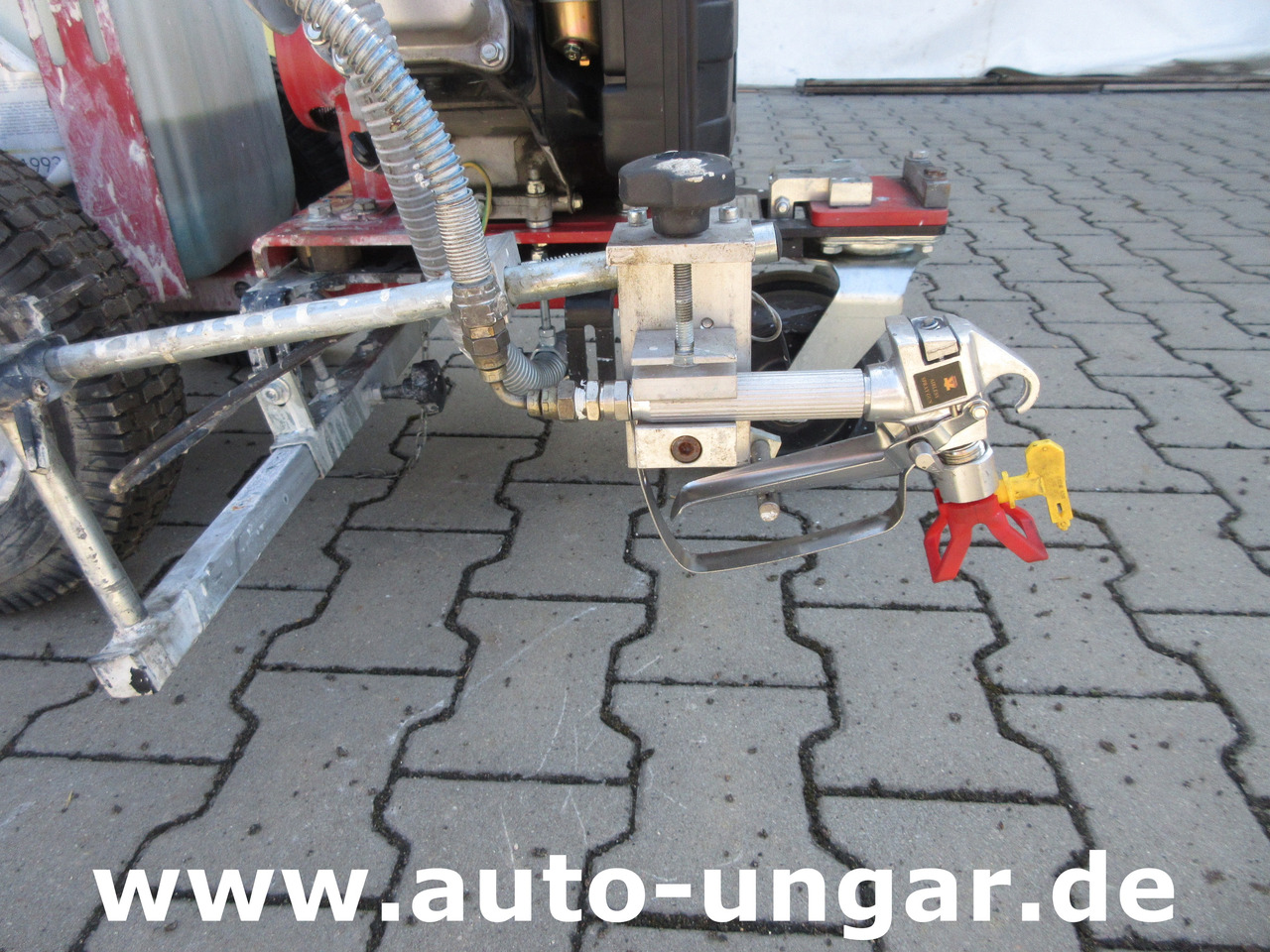 Строительная техника Larius Miro Liner Plus Airless Roadmarking Markiermaschine Bj. 2017 Graco: фото 9