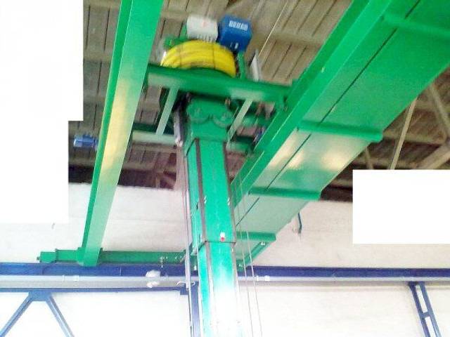 Demag +(CZ) Iteco (el. 2t/4.2m teleskop 25m - Кран: фото 2 Demag +(CZ) Iteco (el. 2t/4.2m teleskop 25m - Кран: фото 2