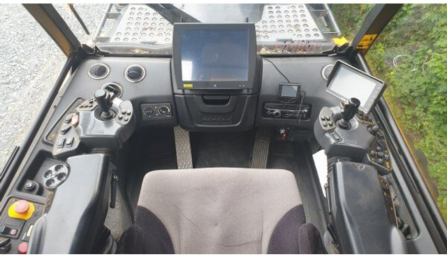 Ponsse Elephant 8W (+ K100+) - Форвардер: фото 5 Ponsse Elephant 8W (+ K100+) - Форвардер: фото 5