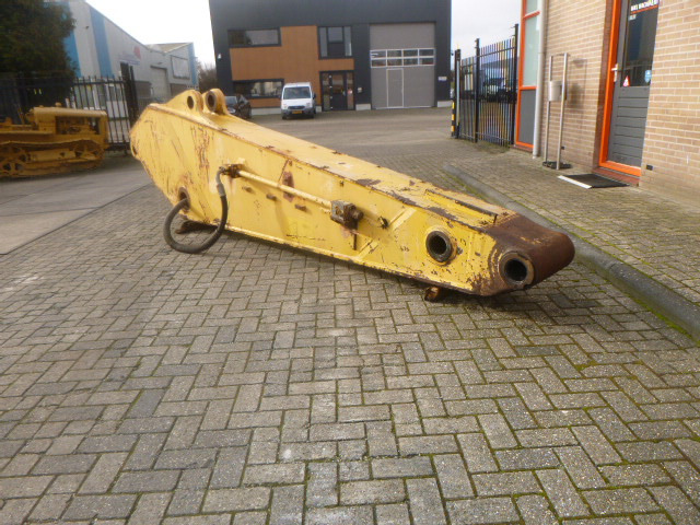 KOMATSU PC600-6 / PC600-7 / PC600-8 - Стрела для Гусеничных экскаваторов: фото 3 KOMATSU PC600-6 / PC600-7 / PC600-8 - Стрела для Гусеничных экскаваторов: фото 3