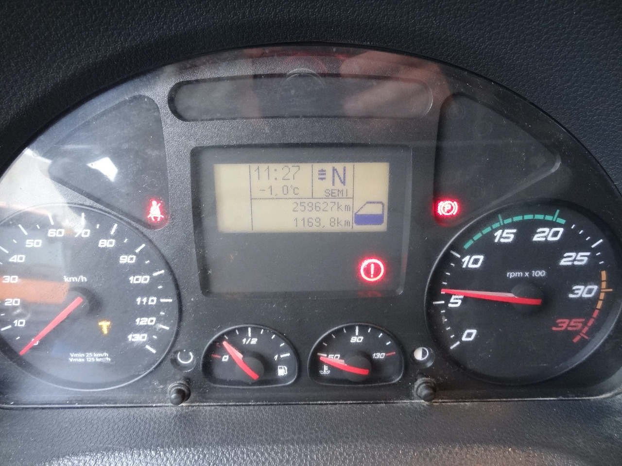 Iveco EuroCargo 120E25 Fassi F38 - Автоманипулятор, Грузовик бортовой/ Платформа: фото 4 Iveco EuroCargo 120E25 Fassi F38 - Автоманипулятор, Грузовик бортовой/ Платформа: фото 4