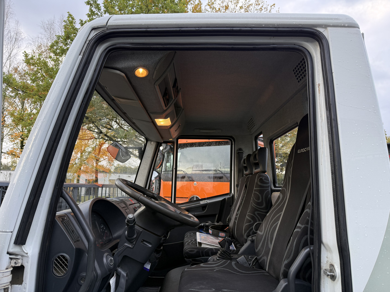 Iveco EuroCargo 80E22 Kran HMF 735 bis 15 Meter - Автоманипулятор, Грузовик бортовой/ Платформа: фото 5 Iveco EuroCargo 80E22 Kran HMF 735 bis 15 Meter - Автоманипулятор, Грузовик бортовой/ Платформа: фото 5