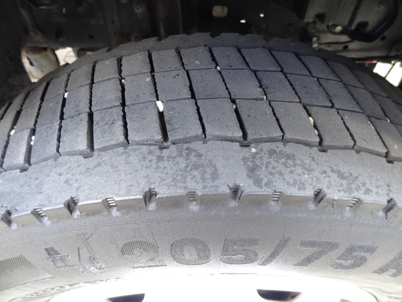 Mitsubishi Fuso 7C18 Meiller - Самосвал: фото 2 Mitsubishi Fuso 7C18 Meiller - Самосвал: фото 2