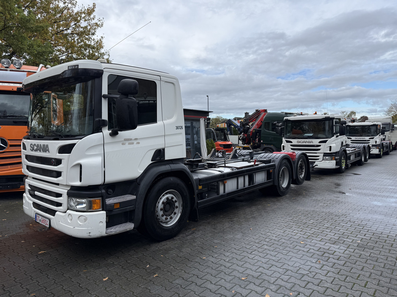 Scania P280 6X2*4 - Грузовик-шасси: фото 1 Scania P280 6X2*4 - Грузовик-шасси: фото 1