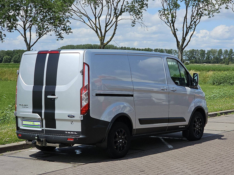 Ford Transit Custom 2.0 L1H1 TRAIL-EDITION! - Легковой фургон: фото 3 Ford Transit Custom 2.0 L1H1 TRAIL-EDITION! - Легковой фургон: фото 3