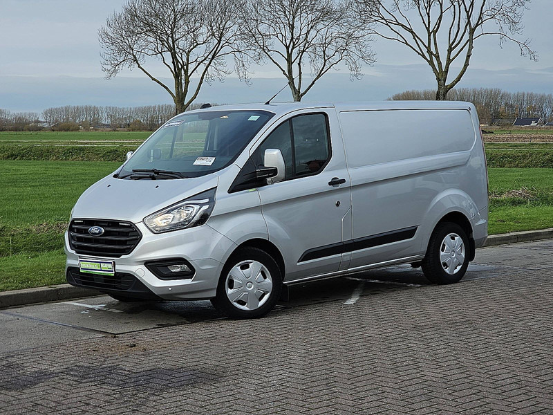 Ford Transit Custom 2.0 TDCI 130 AUT. L1H1 - Легковой фургон: фото 2 Ford Transit Custom 2.0 TDCI 130 AUT. L1H1 - Легковой фургон: фото 2