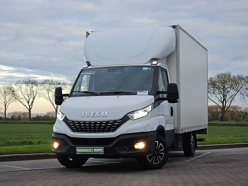 Iveco Daily 35 S 16 AUT. LAADKLEP - Фургон с закрытым кузовом: фото 1 Iveco Daily 35 S 16 AUT. LAADKLEP - Фургон с закрытым кузовом: фото 1