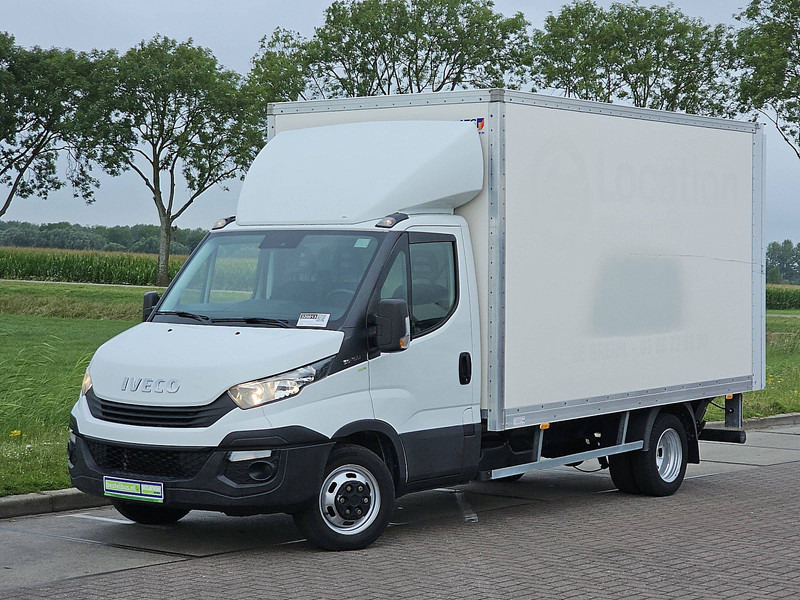 Iveco Daily 35C16 Bakwagen Laadklep! - Фургон с закрытым кузовом: фото 2 Iveco Daily 35C16 Bakwagen Laadklep! - Фургон с закрытым кузовом: фото 2